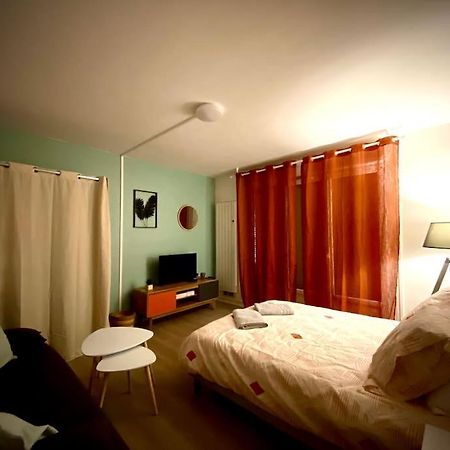 T2 Cosy Proche Hopital + Parking Gratuit Sur Place Auxerre Buitenkant foto