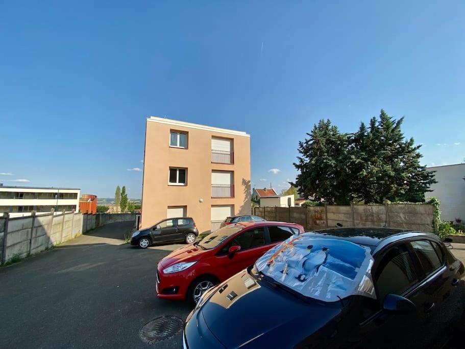 T2 Cosy Proche Hopital + Parking Gratuit Sur Place Auxerre Buitenkant foto