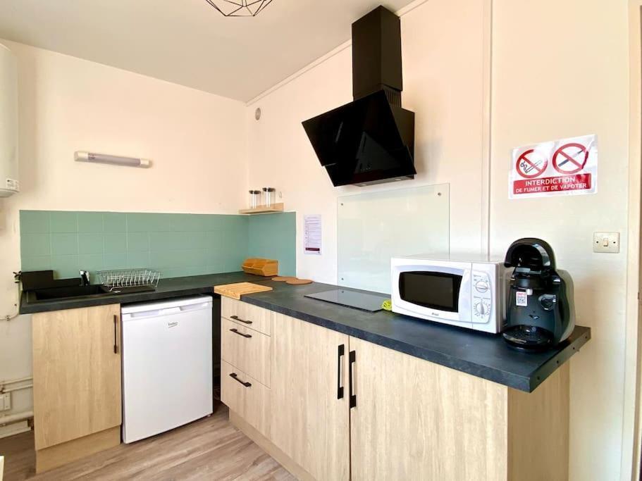T2 Cosy Proche Hopital + Parking Gratuit Sur Place Auxerre Buitenkant foto