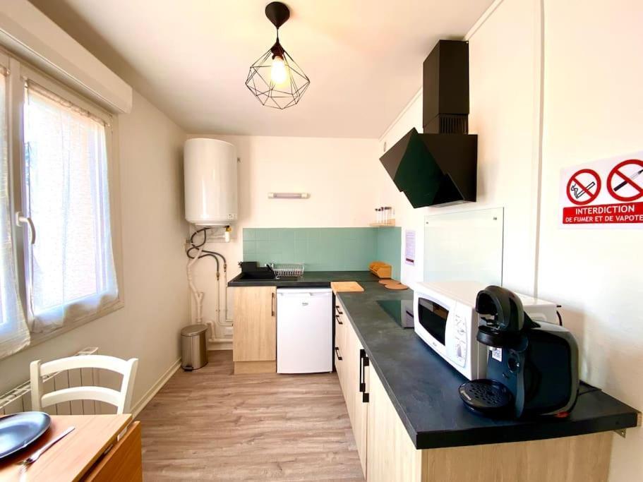 T2 Cosy Proche Hopital + Parking Gratuit Sur Place Auxerre Buitenkant foto